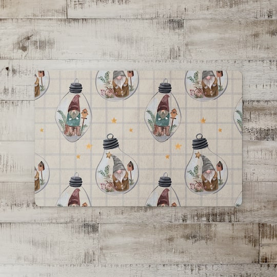 Cream & Gray Check Gnome Globe Pattern Floor Mat